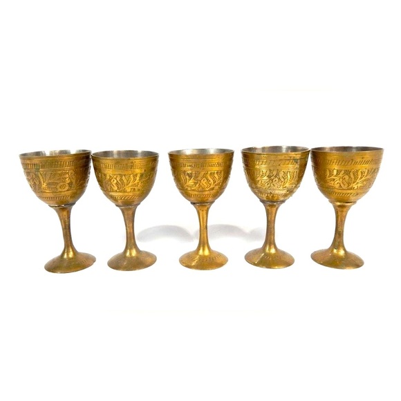 VINTAGE- BRASS Metal Tea pot with 5 glasses - Gold tone- Used - Picture 5 of 6